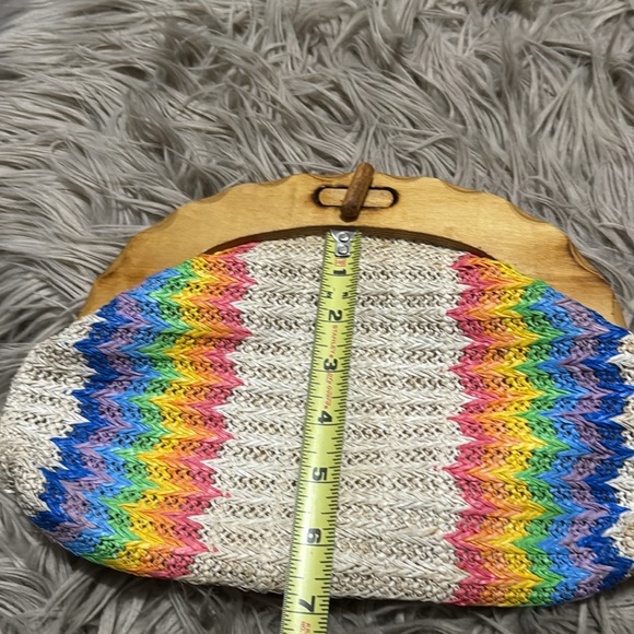 Vintage Woven Clutch-Made in Hong Kong-Wooden Top Closure-Rainbow Exterior - Picture 15 of 17